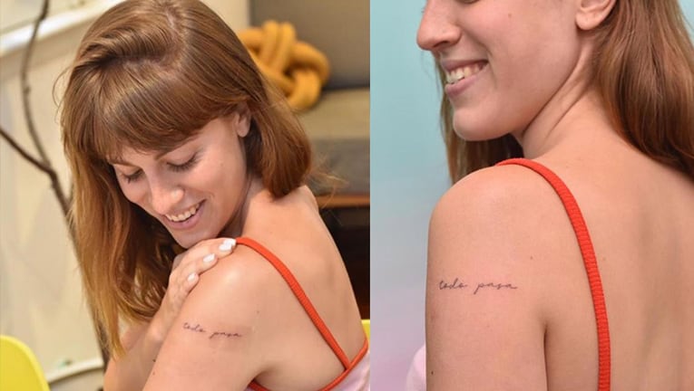 Laura se tatuó la frase "todo pasa" en el antebrazo.