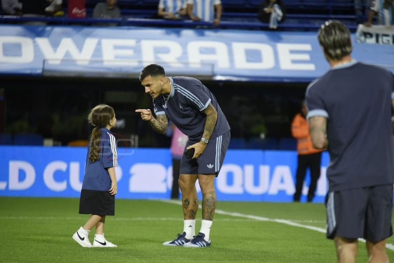 Leandro Paredes y Francesca de Paul. Foto: captura ESPN