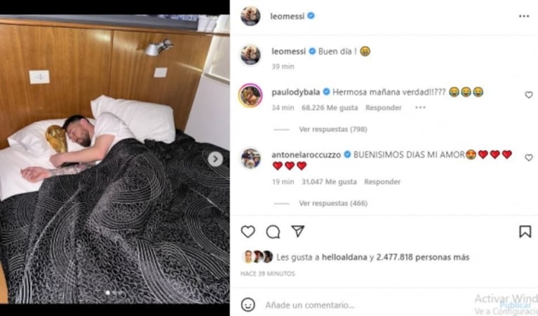 Lionel Messi, inseparable de la Copa del Mundo: las fotos del crack durmiendo y desayunando con el trofeo