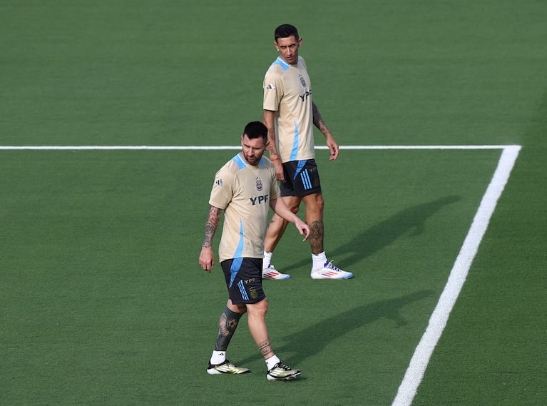Lionel Messi y Ángel Di María. (Foto: Reuters)