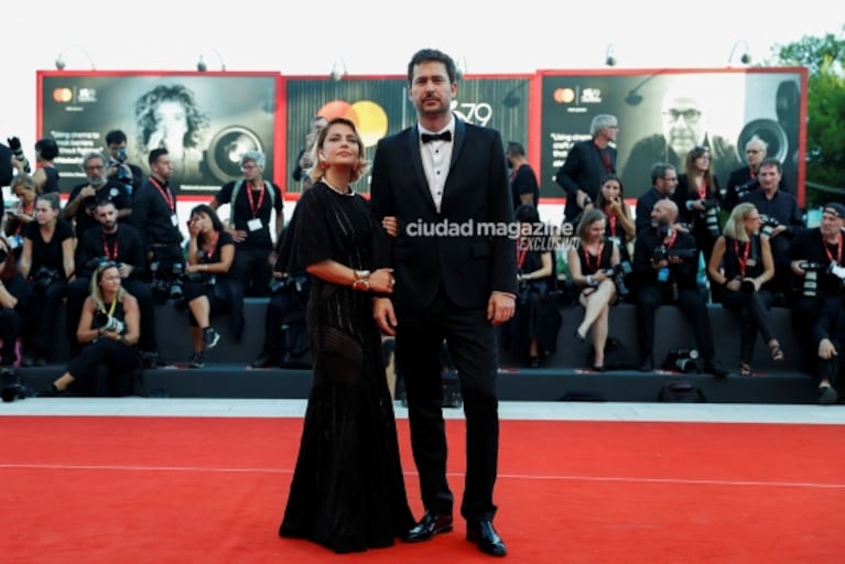 Los argentinos revolucionaron el Festival de Venecia: los glamorosos looks de Ricardo Darín, Peter Lanzani, Dolores Fonzi y Griselda Siciliani 