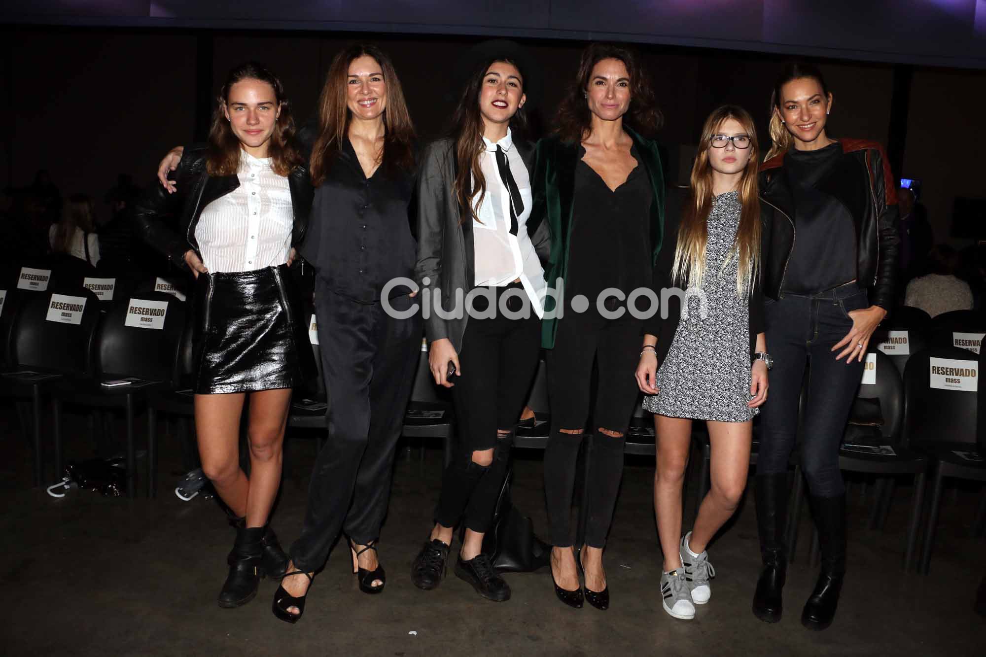 Los famosos disfrutaron de lo mejor de la moda en el BAFWeek (Fotos: Movilpress). 