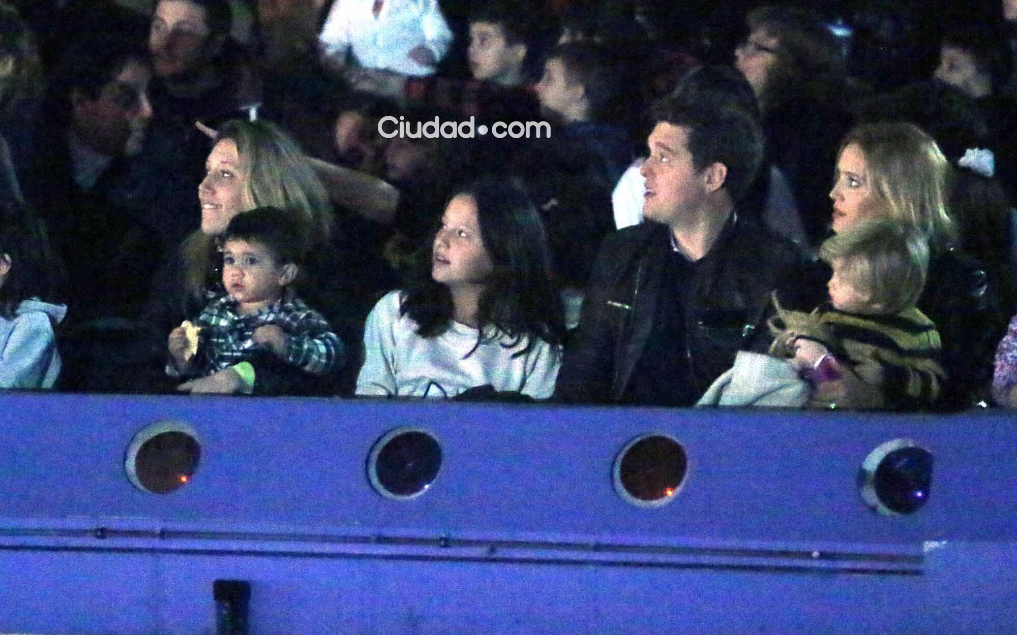 Los famosos disfrutaron junto a sus hijos de Disney On Ice (Foto: Movilpress)