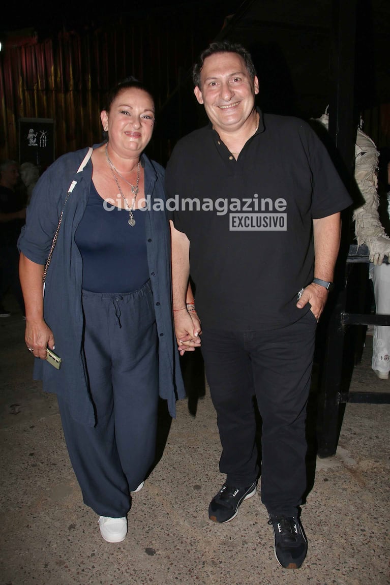 Los famosos en el cumpleaños de Georgina Barbarossa (Foto: Movilpress).