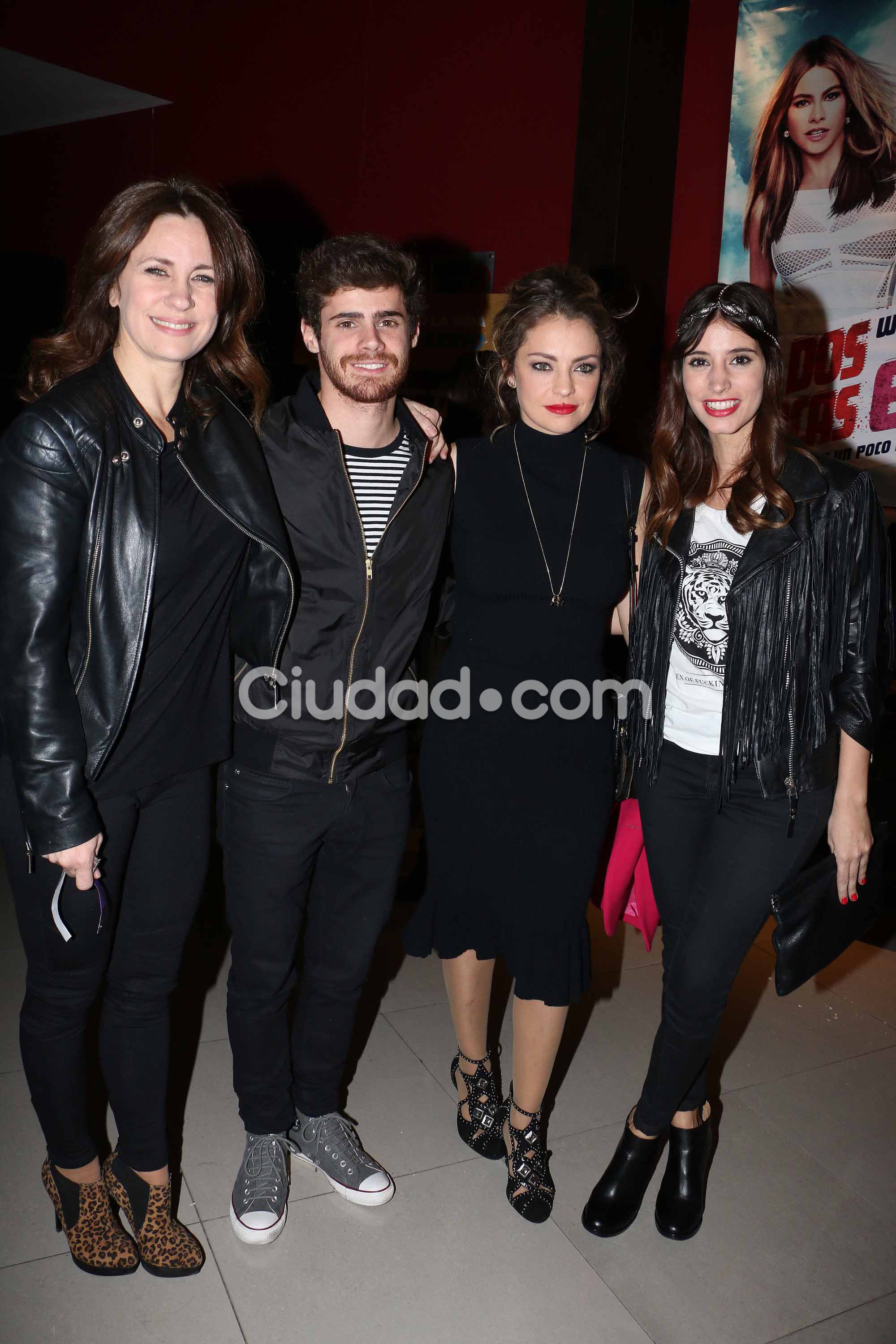 Los famosos en el estreno de La Patota (Fotos: Movilpress). 