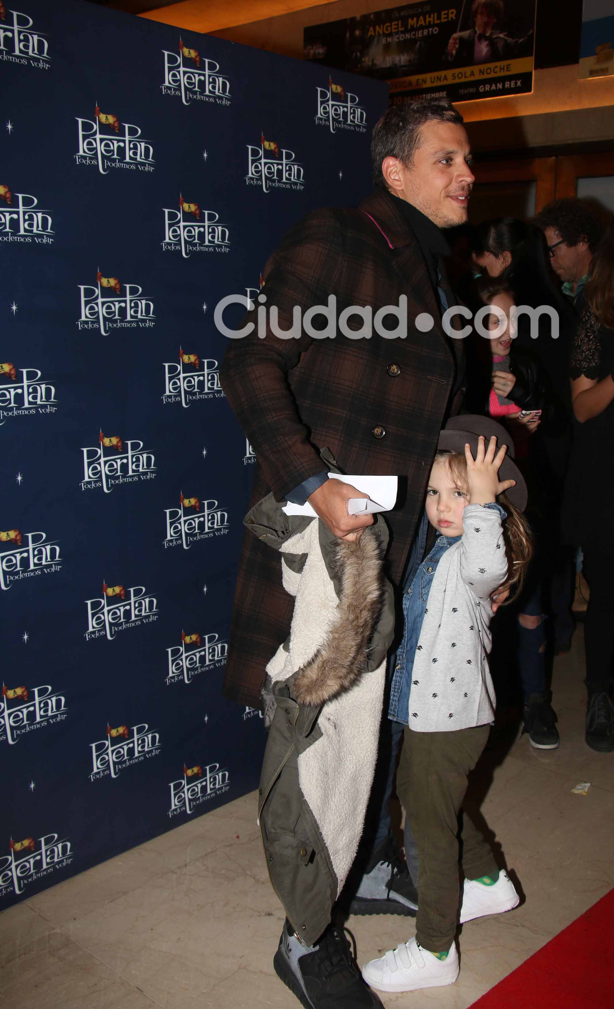 Los famosos en el estreno de Peter Pan, todos podemos volar (Fotos: Movilpress). 