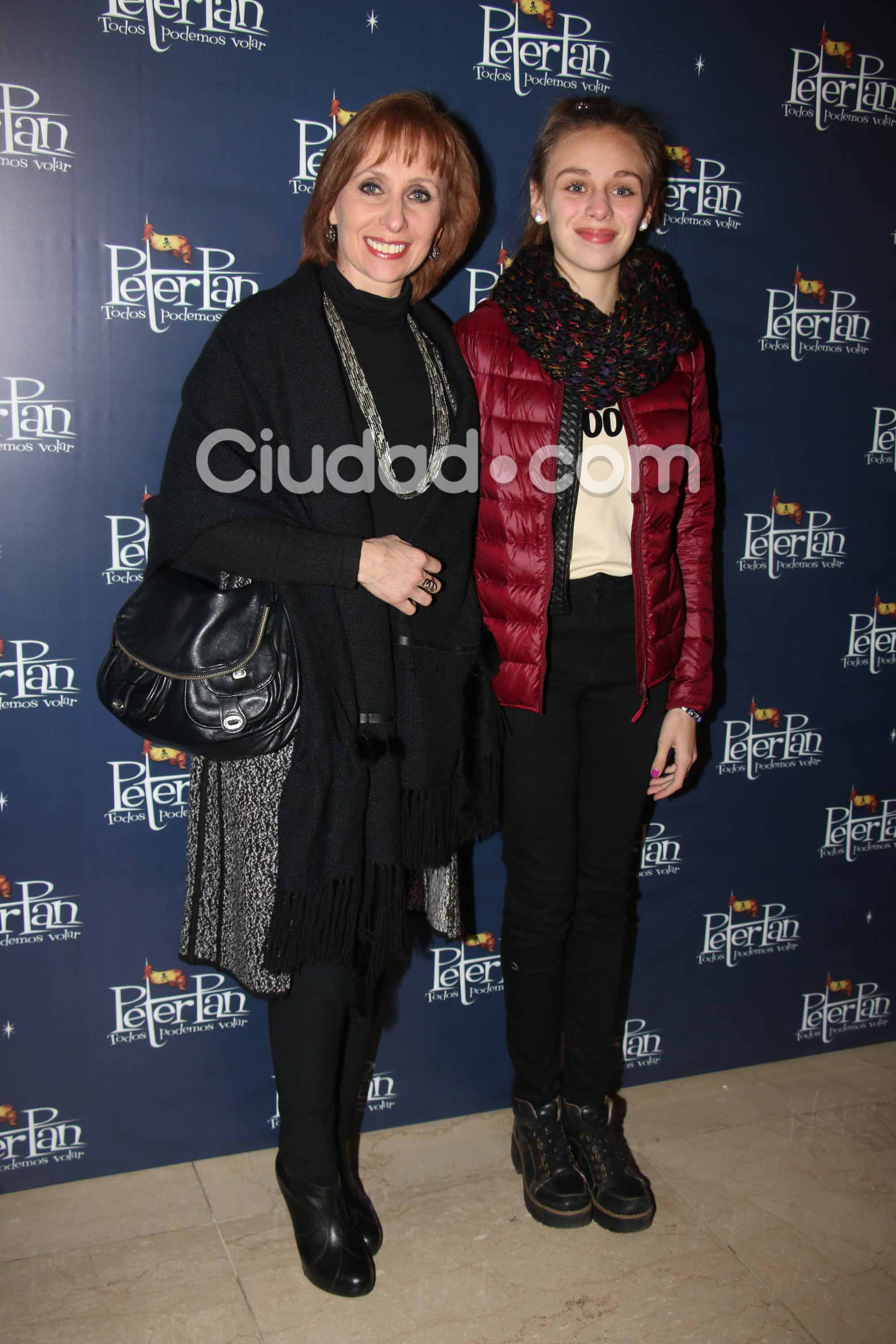 Los famosos en el estreno de Peter Pan, todos podemos volar (Fotos: Movilpress). 