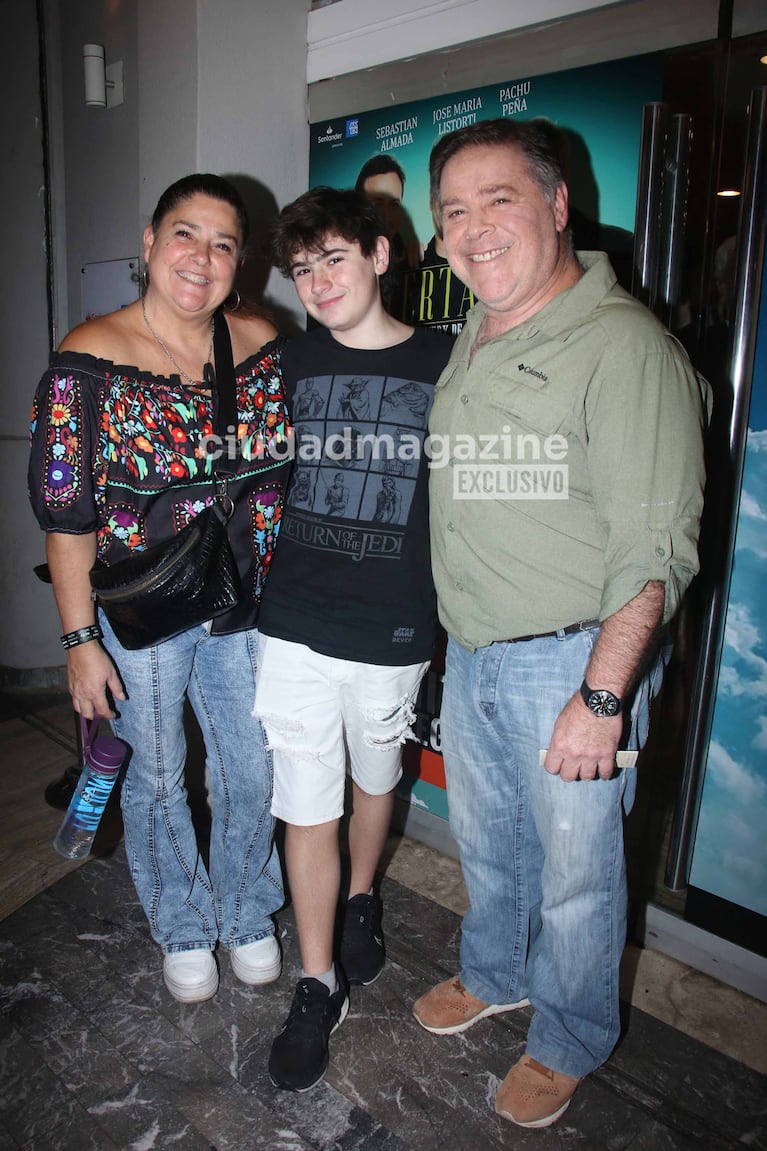 Los famosos en el estreno de Tertawa (Foto: Movilpress).