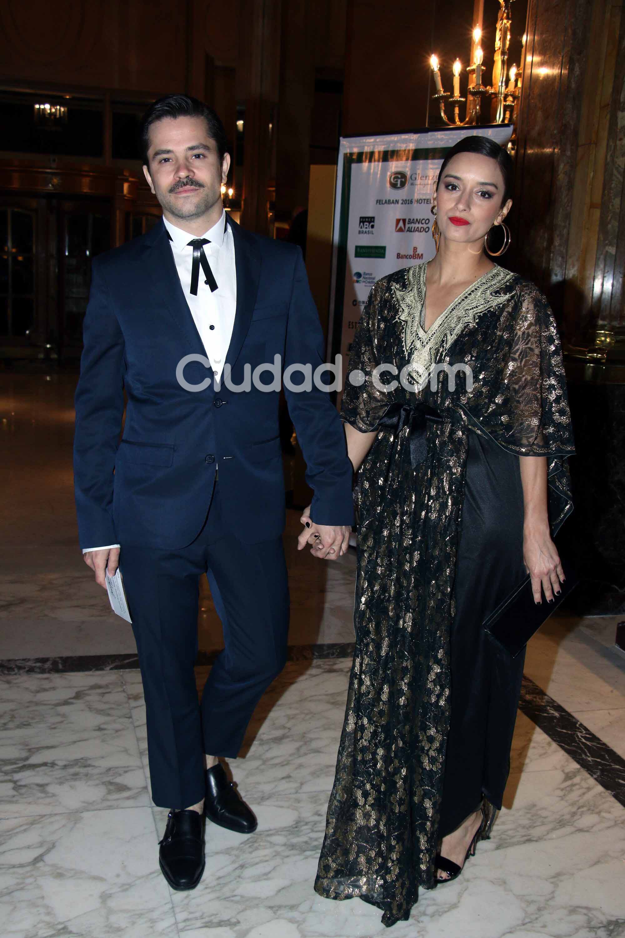 Los famosos en la gala benéfica de Araceli González para Pilares de esperanza. Foto: Movilpress