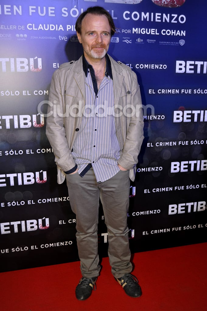 Los famosos no se quisieron perder la avant premiere de Betibú (Fotos: Jennifer Rubio). 