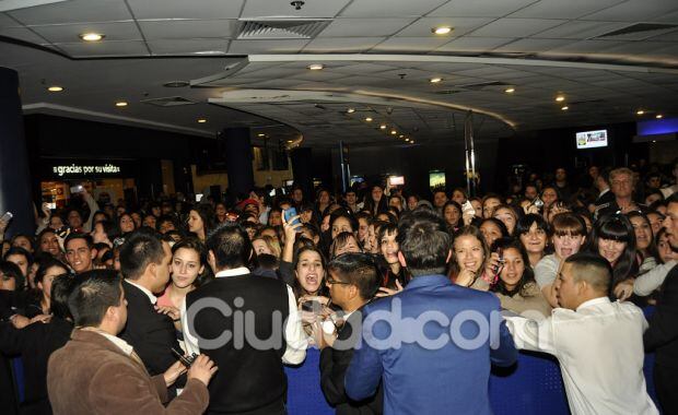 Los fans estaban eufóricos en el estreno de la peli (Foto: Jennifer Rubio). 