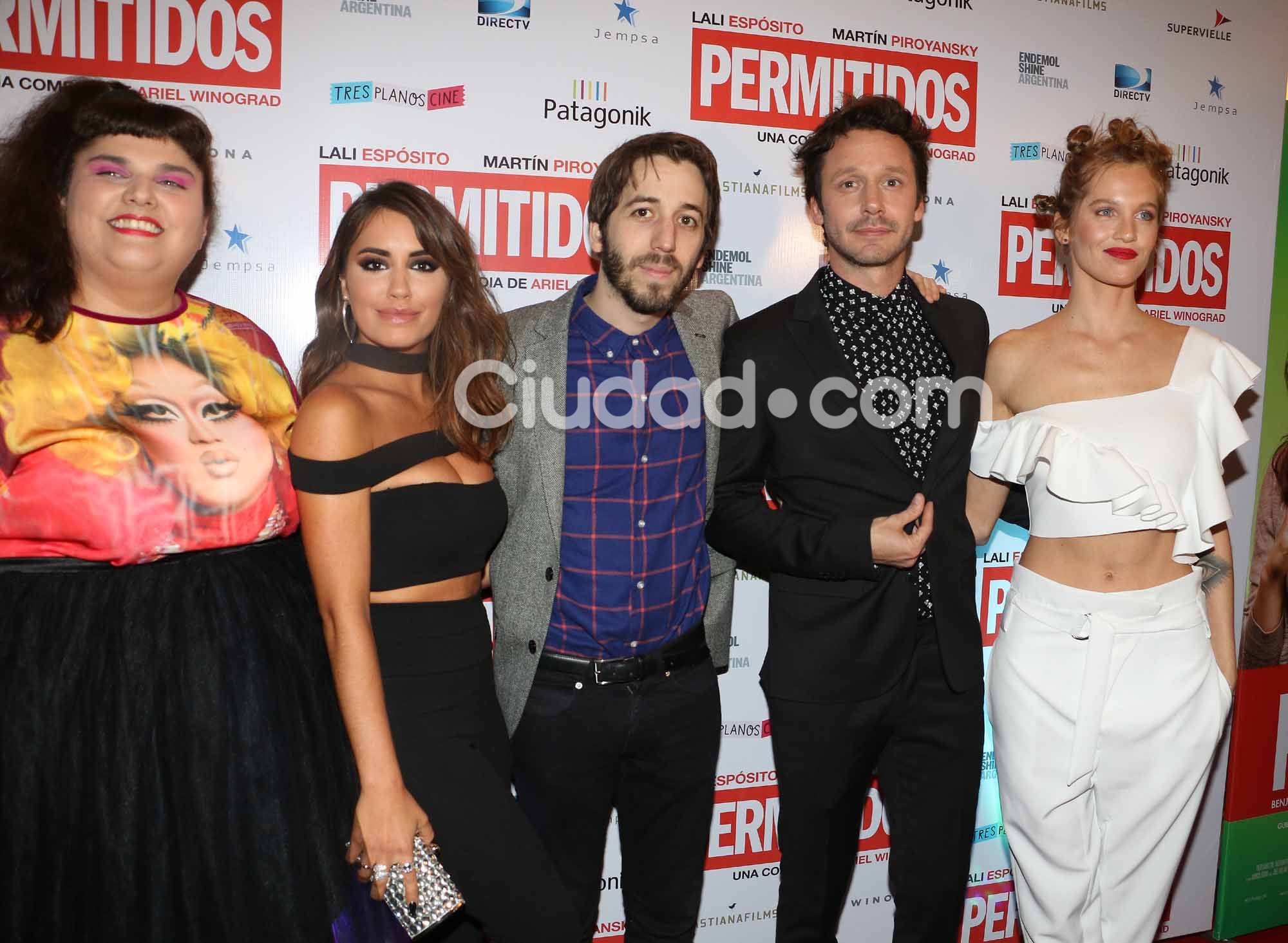 Los looks de las celebrities en la avant premiere de Permitidos. (Foto: Movilpress)