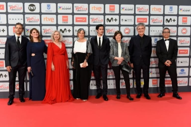 Los mejores looks de los Premios Platino: Lali Espósito, China Suárez, Furriel, Nancy Dupláa y todas las estrellas a puro glamour