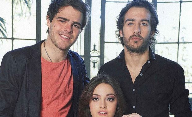 Los protagonistas de Aliados, en una producción con la revista Caras.