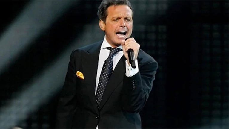 Los seguidores de Luis Miguel celebran sus 40 años de trayectoria