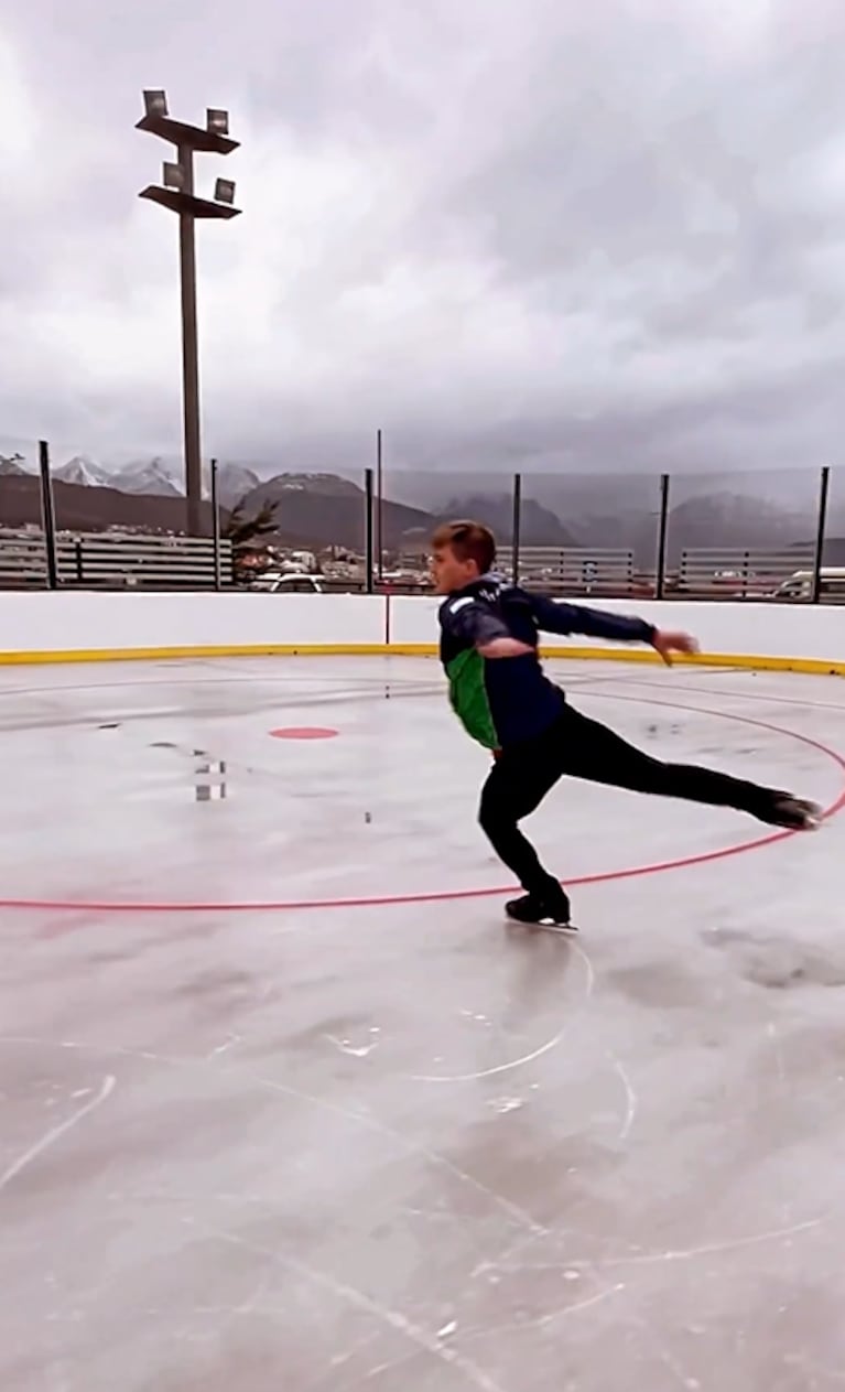 Lucas Benvenuto compartió todo su talento patinando sobre hielo: "Cinco minutos de prueba improvisados"