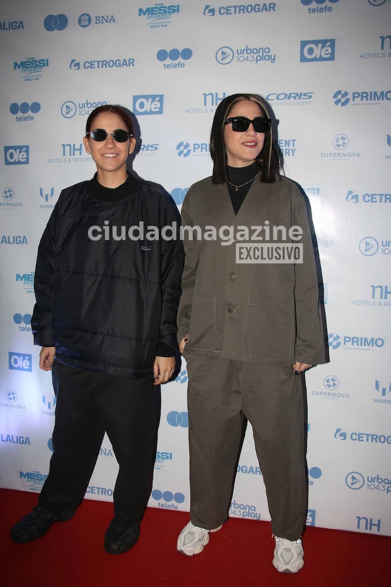 Lucía Maidana, con su hermana Jacinta (Foto: Movilpress)