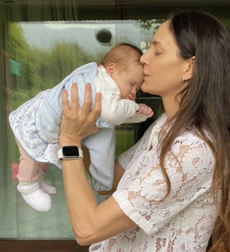 Luciana Aymar compartió las fotos más dulces con su beba: "Dos meses de puro amor"