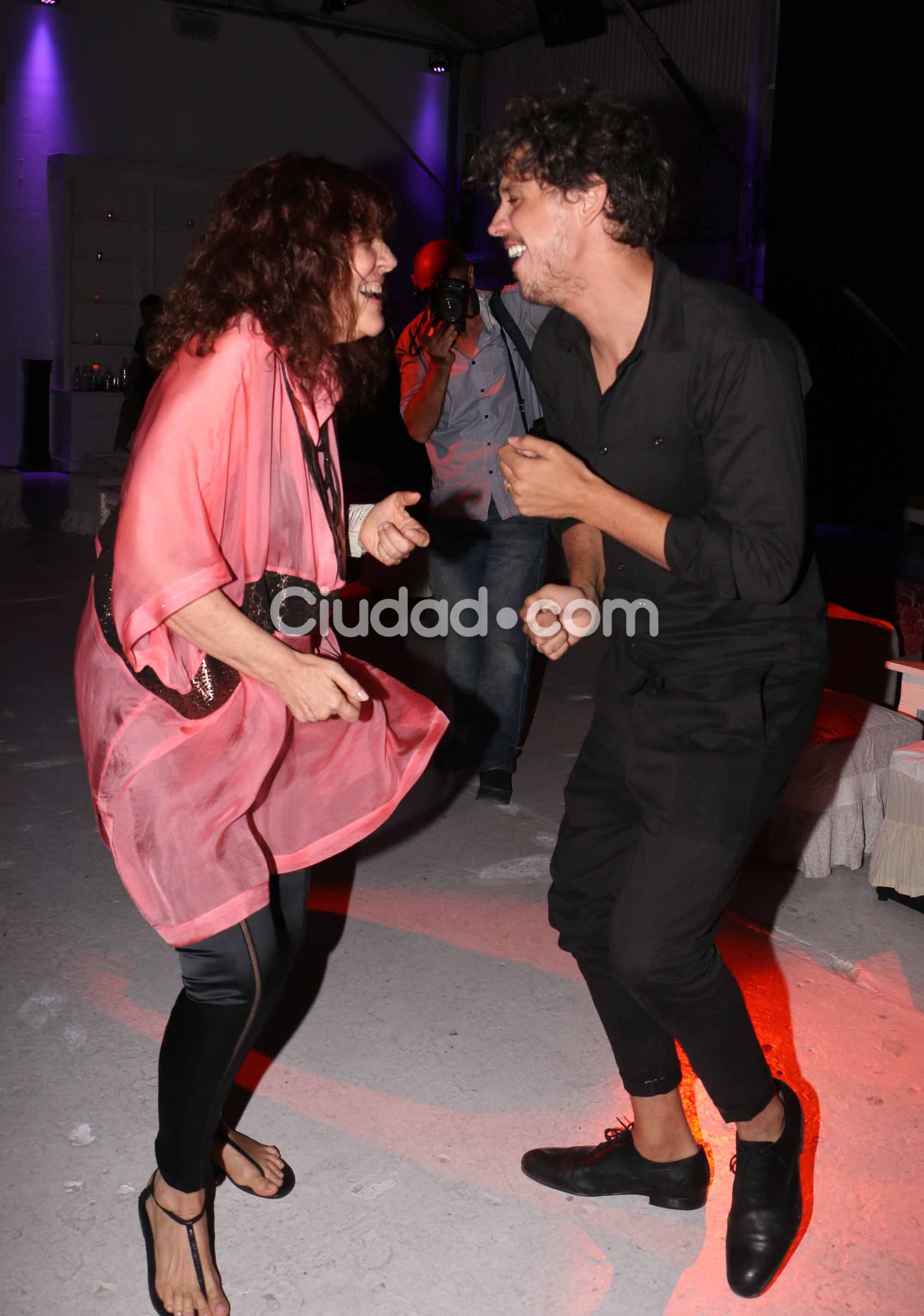 Ludovico Di Santo y Susú Pecoraro en el festejo de La Leona. (Foto: Movilpress-Ciudad.com)