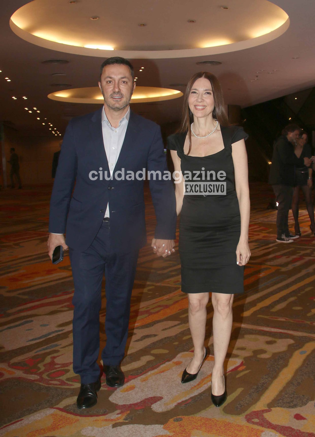 Luis Petri y Cristina Pérez en la gala solidaria de Margarita Barrientos. (Foto: Movilpress)