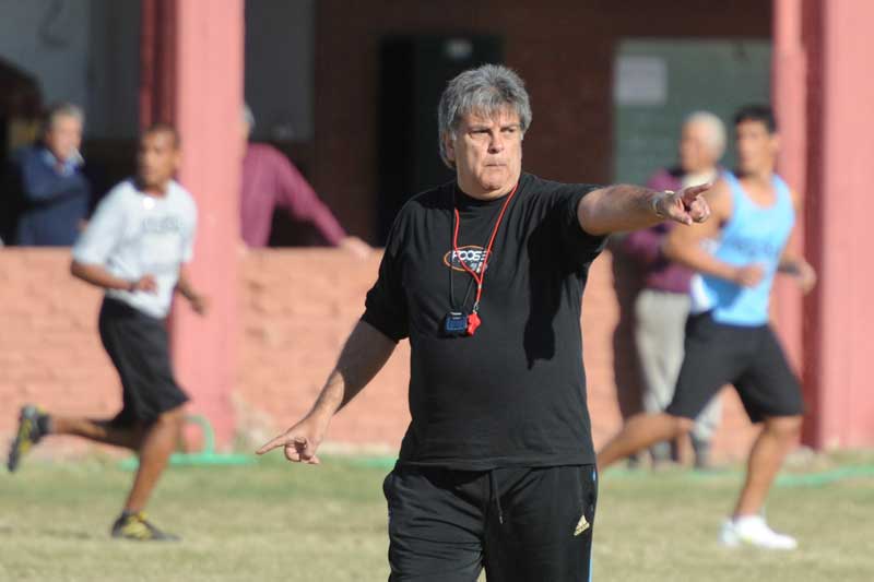 Luis Ventura, el nuevo DT de Claypole. (Foto: Web)