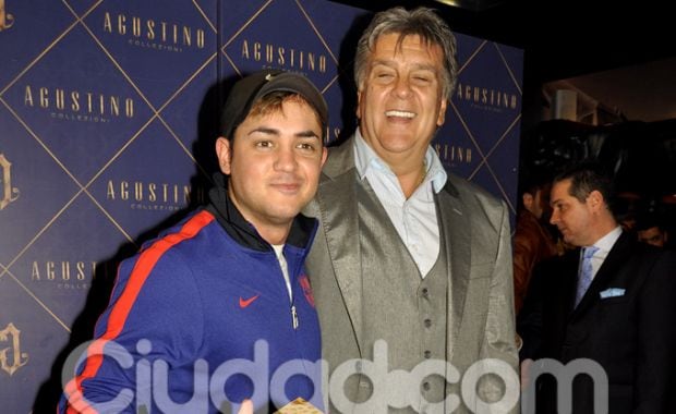 Luis Ventura y su hijo. (Foto: Jennifer Rubio-Ciudad.com)