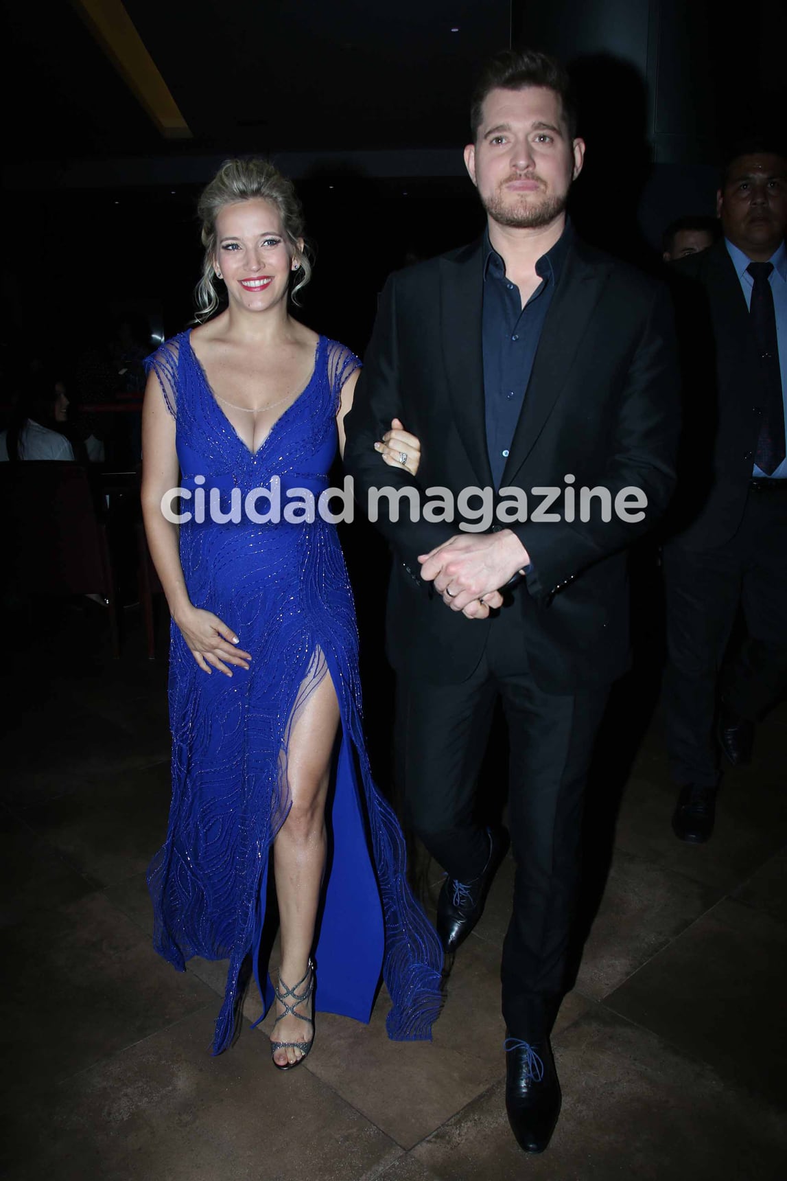 Luisana Lopilato, embarazada de seis meses, y Michael Bublé. (Foto: Movilpress)