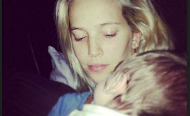 Luisana Lopilato y su hijo Noah. (Foto: Instagram lulopilato)