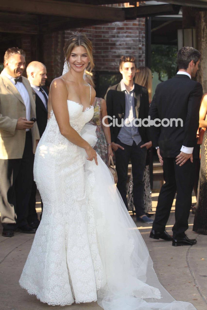 Marcela Kloosterboer y Fernando Sieling, recién casados. (Foto: Movilpress)