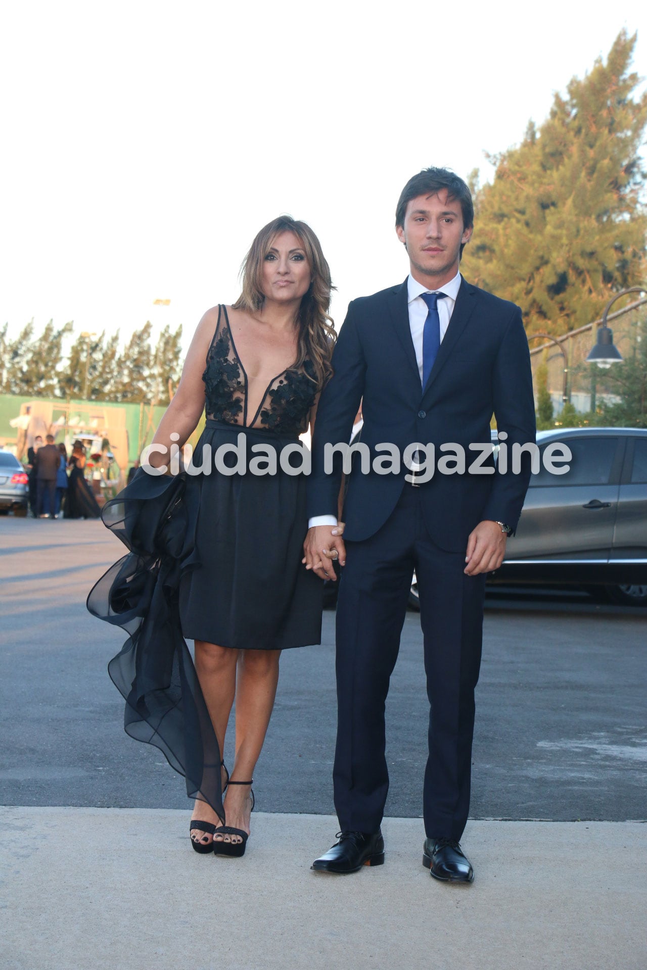 Marcela Tauro y Martín Bisio, en el casamiento de Jorge Rial y Romina Pereiro (Foto: Movilpress)