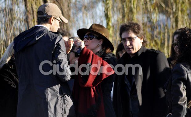 Marcelo Tinelli y Graciela Borges se compadecen. De fondo, Oscar Mediavilla. (Foto: Jennifer Rubio - Ciudad.com)