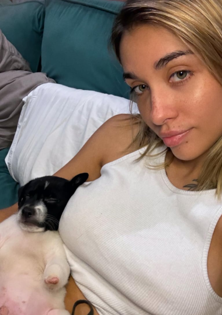 María y J Rei adoptaron a un perrito: Foto | IG | mariabecerra