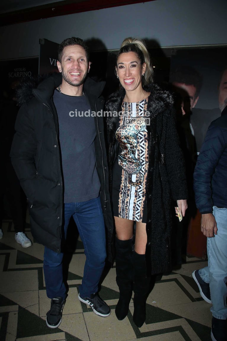 Martín Coggi y Luciana Elbusto (Foto: Movilpress)