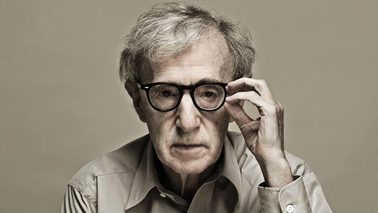 Más actores dicen arrepentirse de trabajar con Woody Allen