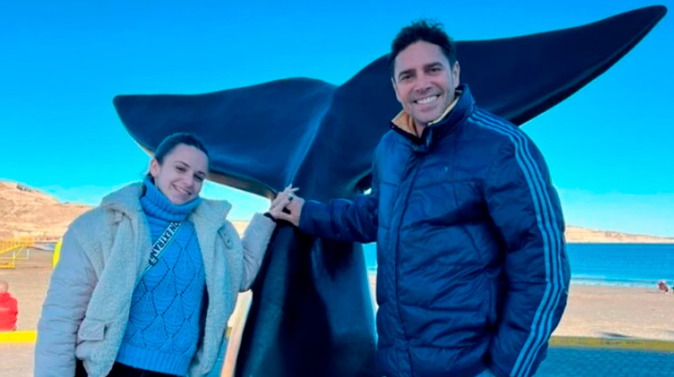 Matías Alé y Martina Vignolo visitaron a las ballenas en su primer viaje solos.