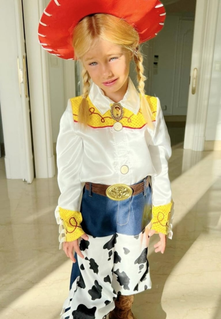 Matilda Salazar eligió un disfraz de Jessie de Toy Story para Halloween