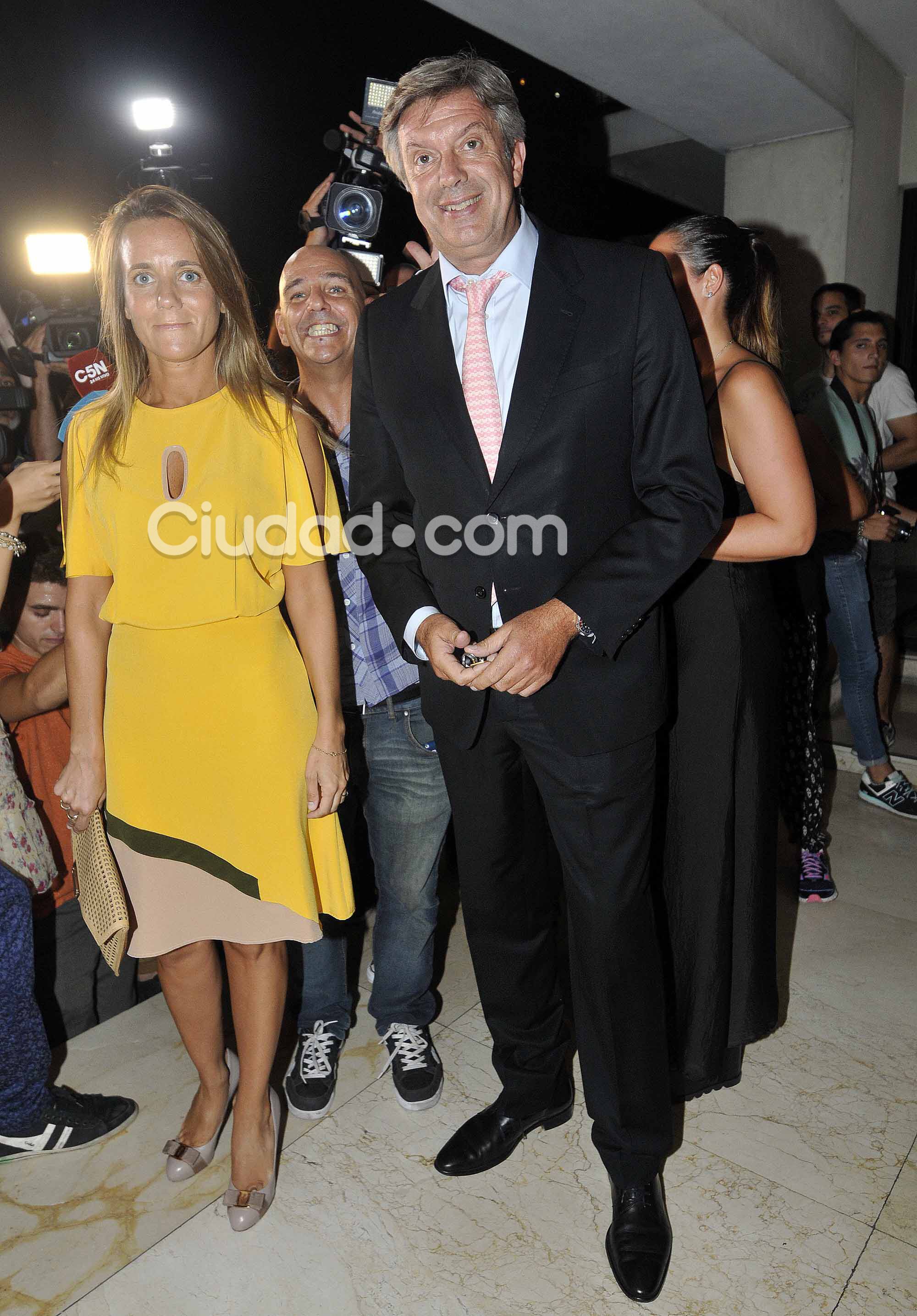 Mauricio D`Alessandro y Mariana Gallego, enamorados en el cumpleMarcela Tinayre no se quiso perder el festejo (Fotos: Movilpress).   