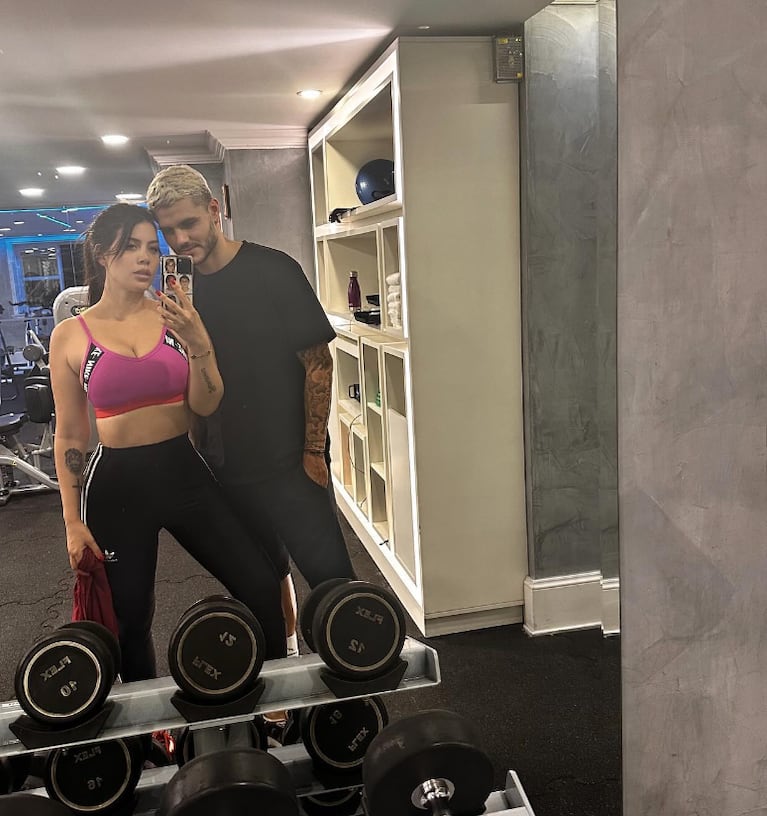 Mauro Icardi acompañó a Wanda Nara a hacerse estudios médicos y compartió las fotos del momento