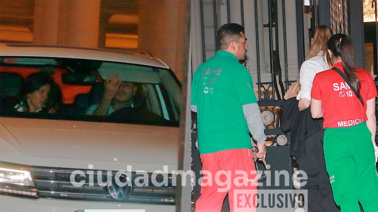 Mauro Icardi, Elba Marcovecchio y el SAME en el Chateau Libertador (Fotos: Movilpress).