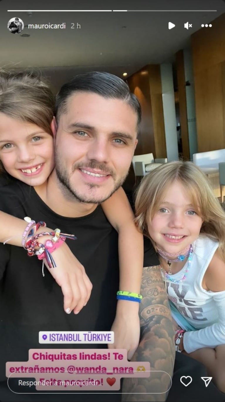 Mauro Icardi irrumpió en un vivo de Wanda Nara para dejarle un inesperado mensaje