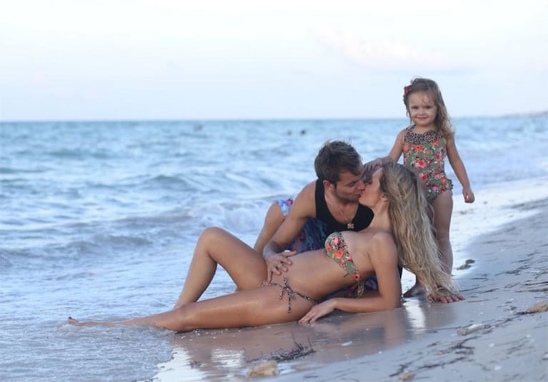 Melina Pitra y Fabián Assmann agrandan la familia (Foto: revista Gente)