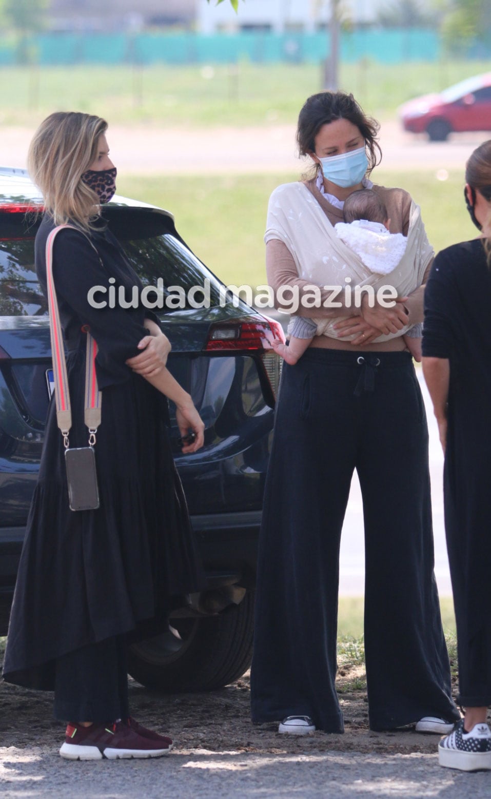 Mery del Cerro, Paula Chaves y Filipa en el último adiós a Hugo Accardi. (Foto: Movilpress)