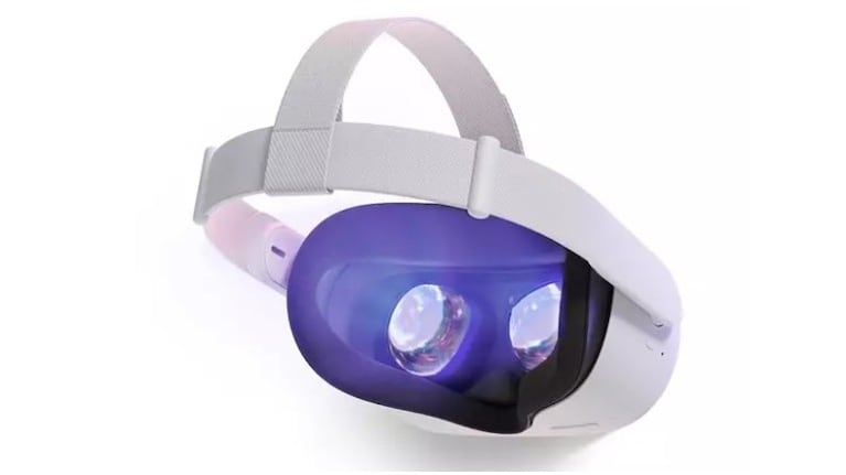 Meta ha lanzado una actualización de software para Quest 3, que incluye la opción de utilizar el visor de realidad virtual mientras se está recostado, así como el soporte para micrófonos externos.
