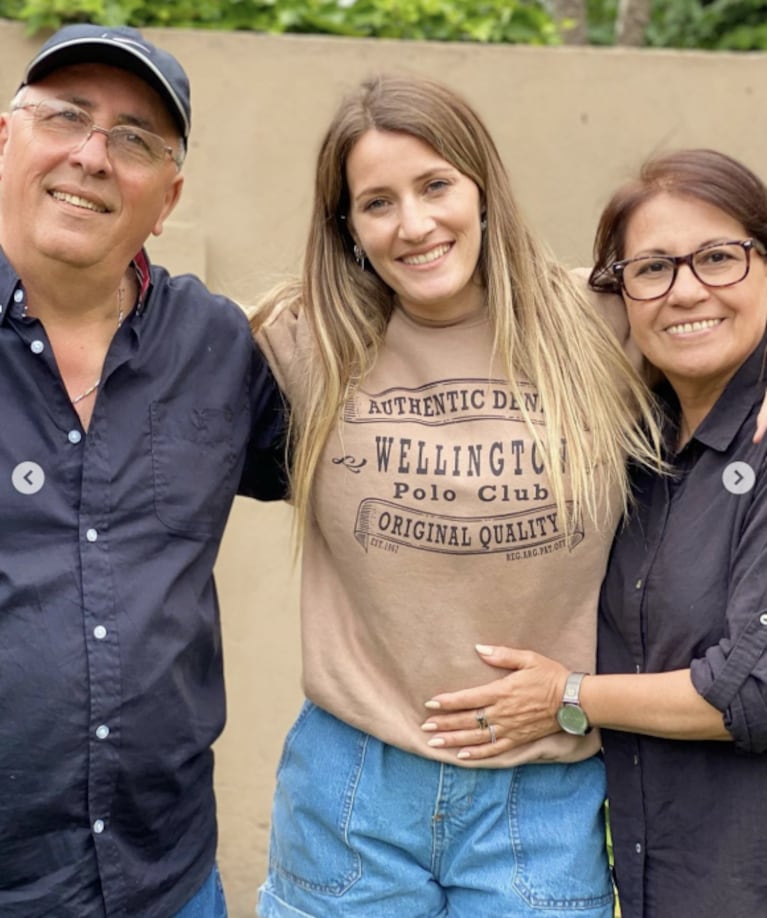 Mica Viciconte celebró el embarazo con su familia: las fotos más dulces