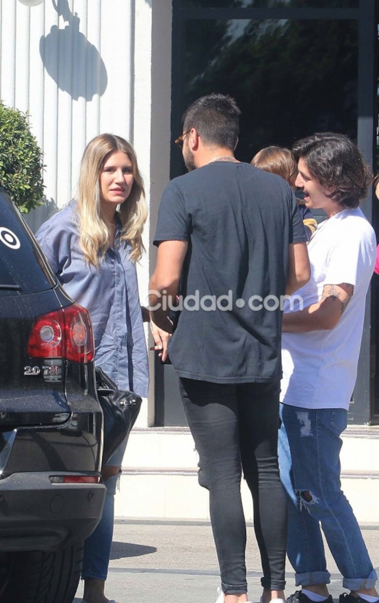 Micaela Tinelli y las primeras fotos junto a su nuevo novio, Guido Iannaccio: almuerzo y complicidad 