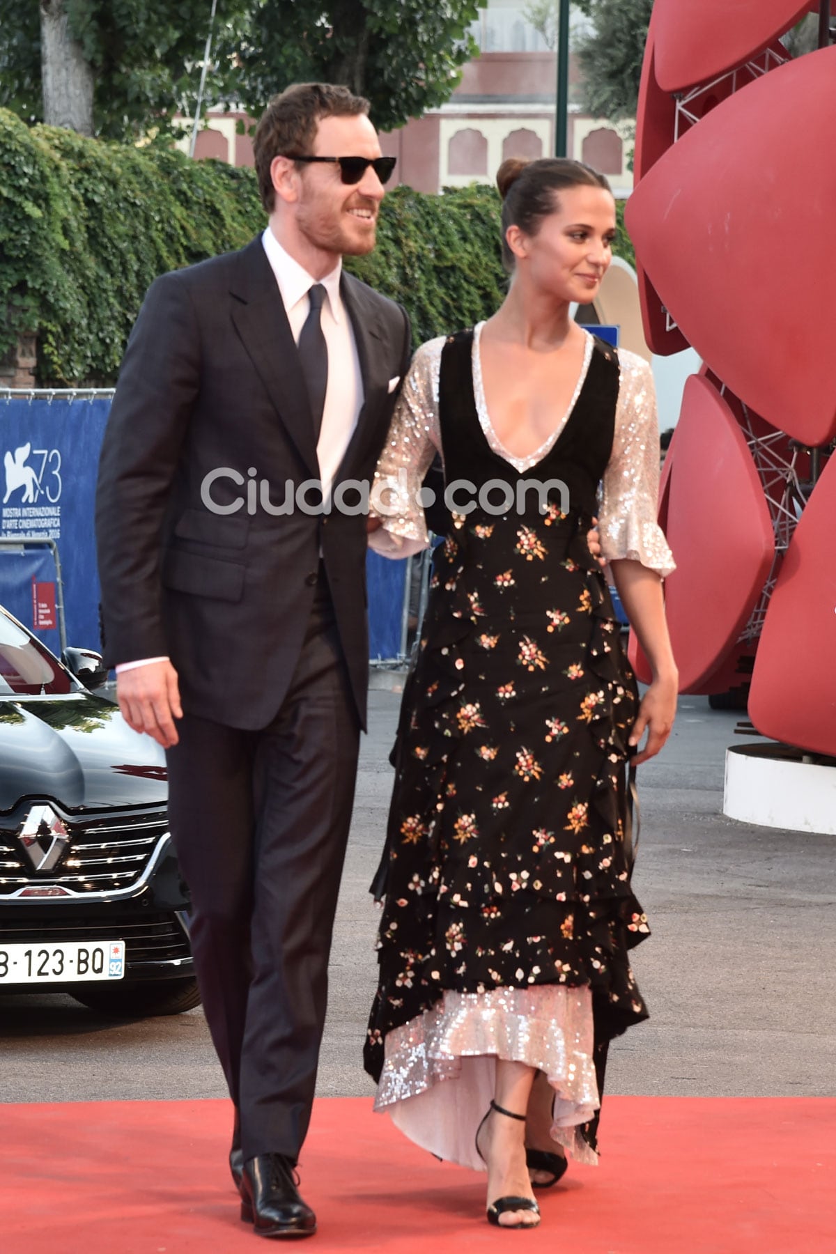 Michael Fassbender y Alicia Vikander en el Festival de Venecia. (Fotos: AFP)