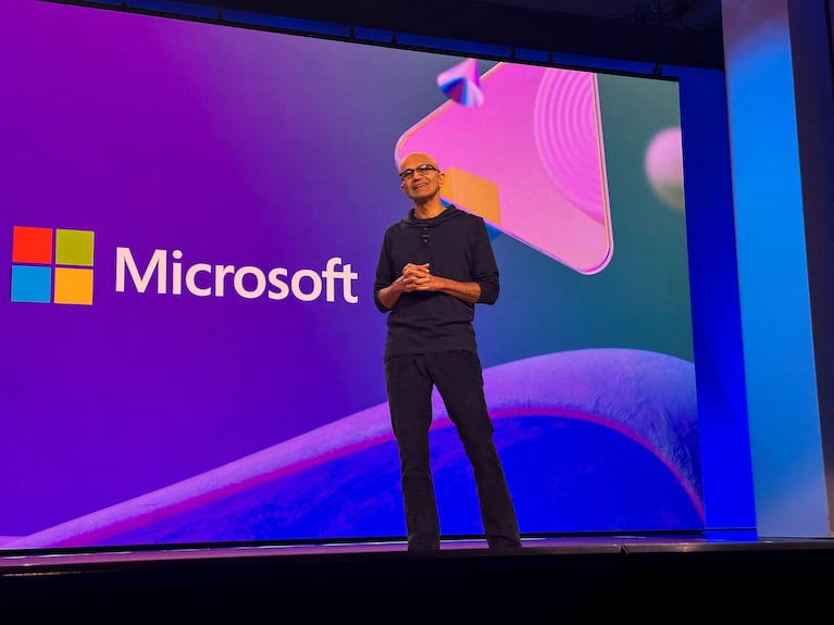 Microsoft ha presentado mejoras en su suite de seguridad empresarial, incluyendo Microsoft Defender y Purview.
