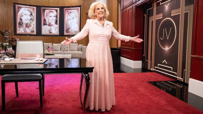 Mirtha Legrand cumple años.