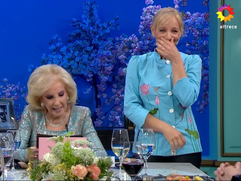 Mirtha Legrand desconcertó a Jimena Monteverde con un pedido y se tentaron todos