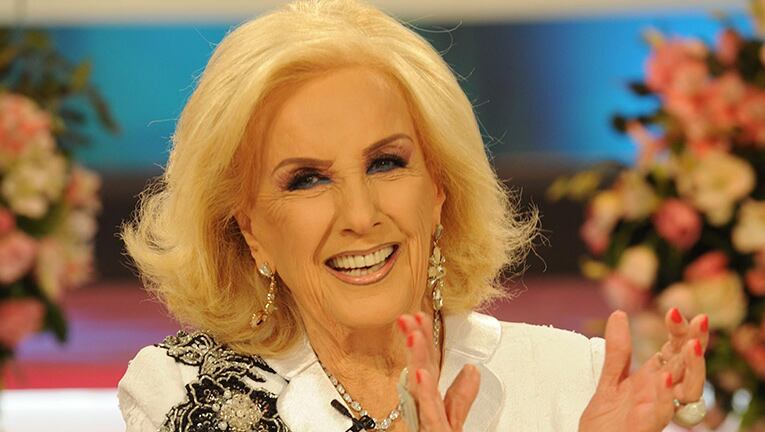 Mirtha Legrand habló de su salud tras haber estado internada por una intervención coronaria.